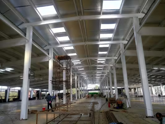 Prefabricated Steel Structure Hangar with Hot-Rolled Galvanized Frame