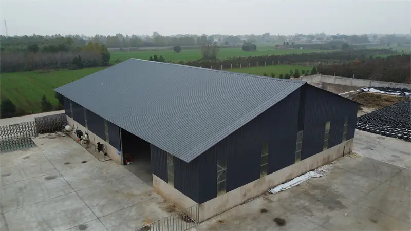 Small-scale steel structure warehouse for storage