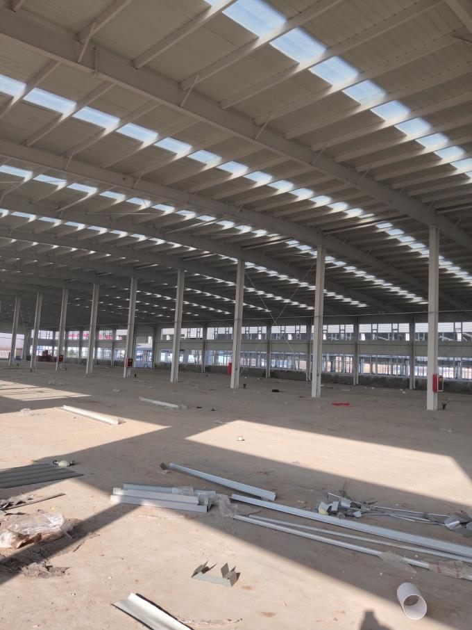Resist Wind Prefabricated Steel House OEM Metal Frame Buildings 1